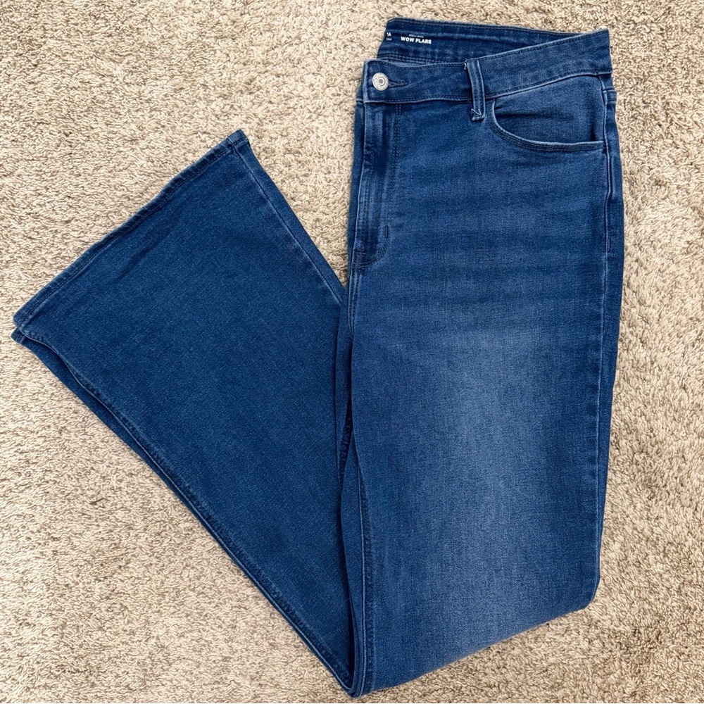 Old Navy High Rise Wow Flare Jeans